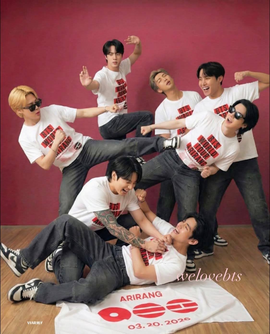 BTS group photo